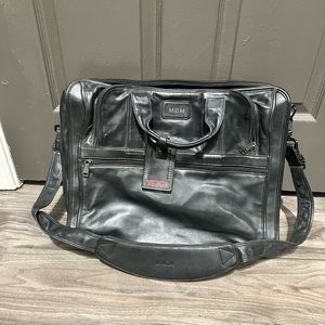 TUMI BLACK LEATHER EXPANDALBLE BRIEFCASE LAPTOP CARRIER WITH STRAP